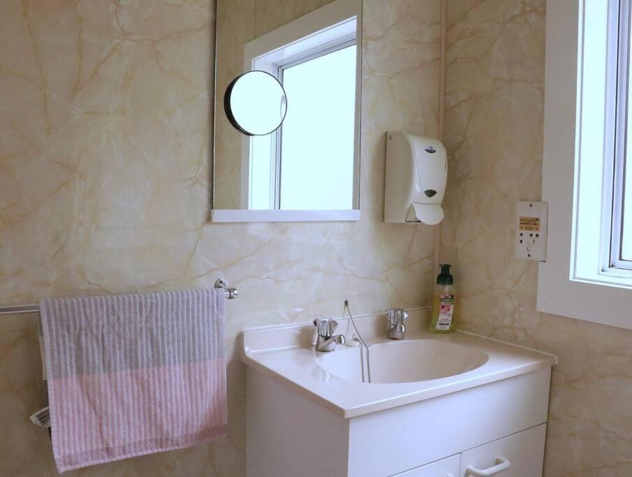 Pohara'S Seaside Chalet エクステリア 写真